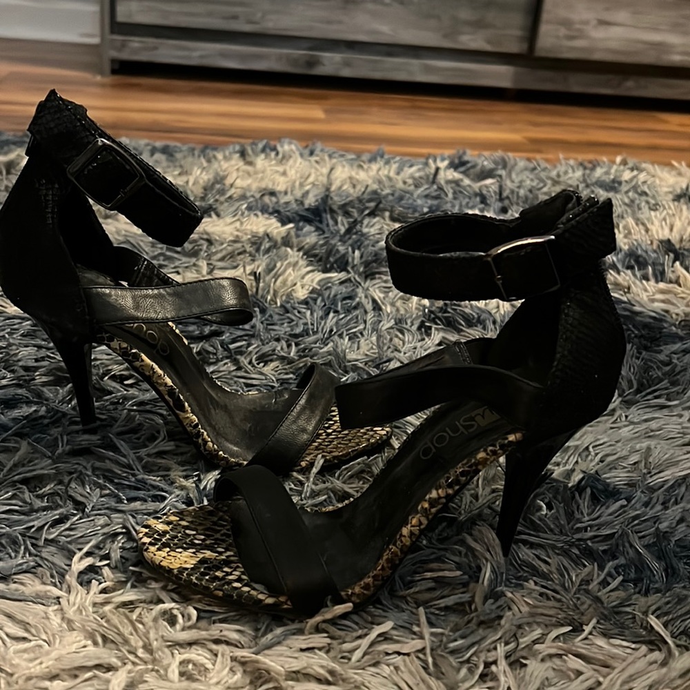 Black Heels